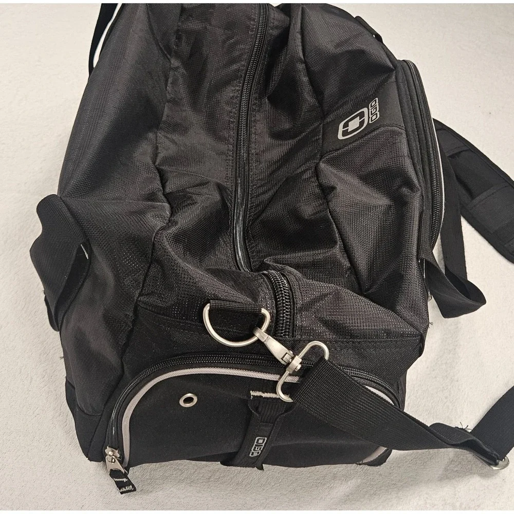OGIO Black Dome Duffle Gym Bag Ventilated Athletic Equipment Bag